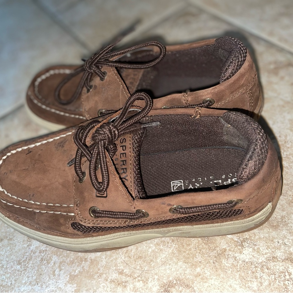 Sperry shoes